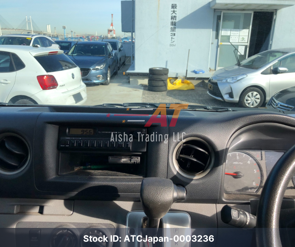 2015 Nissan Caravan